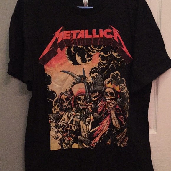 metallica t shirt hot topic